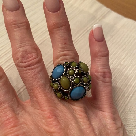 (4) Fashion Rings- Turquoise Stones and Metals - Picture 2 of 5